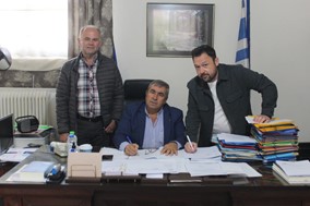 Δήμος Πύλης: Yπογραφή σύμβασης για τη συντήρηση σχολικών κτιρίων 